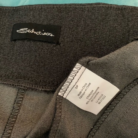 🌸Free Add on - Charcoal Pencil Skirt (Stretchy) - Picture 3 of 3